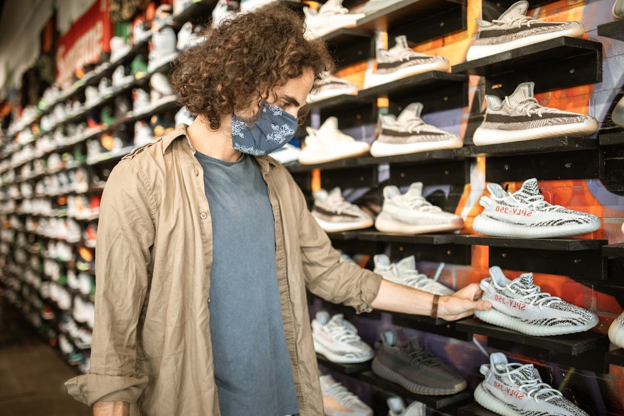 Footwear Shops POS billing workflow